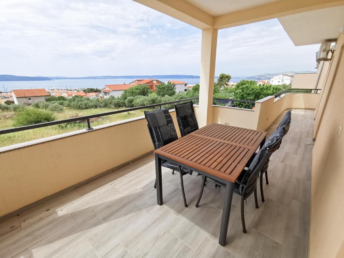 A4 Apartmani Kevic Kaštela Exteriér fotografie