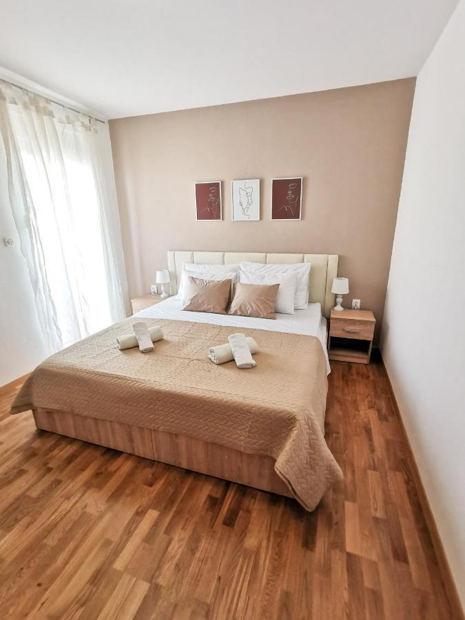 A4 Apartmani Kevic Kaštela Exteriér fotografie
