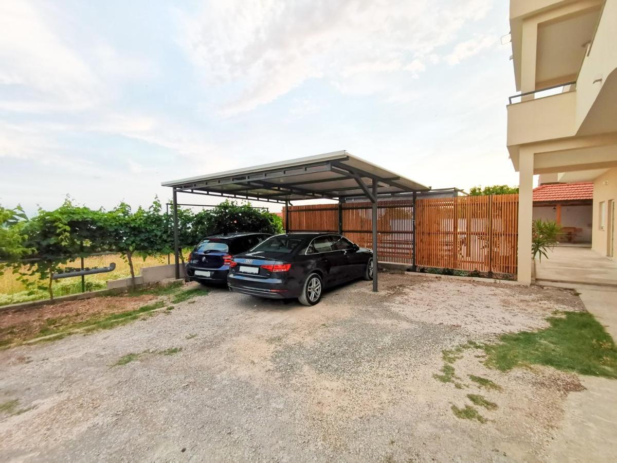 A4 Apartmani Kevic Kaštela Exteriér fotografie